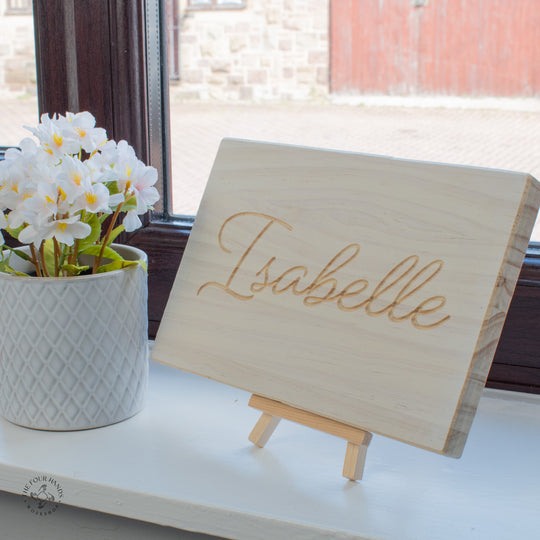 Personalisable name plaques