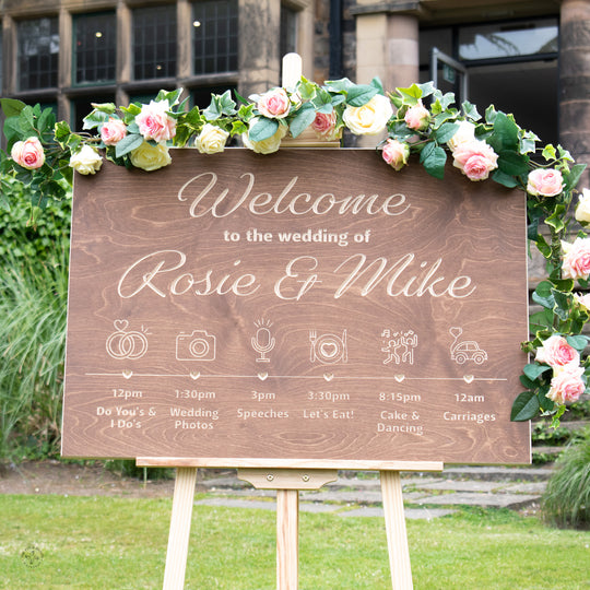 'The Whitley' Order of the Day Wedding Sign