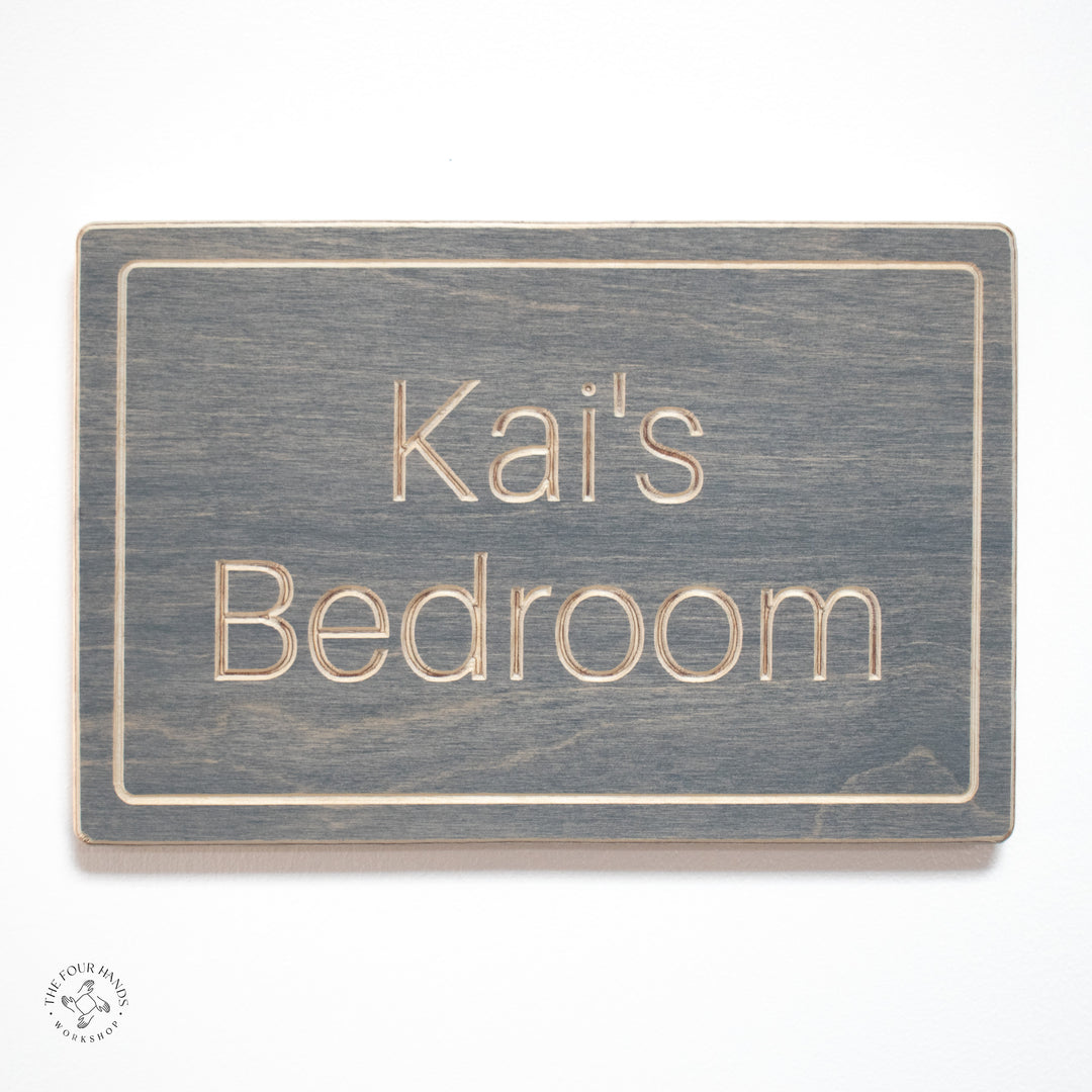 Personalisable name plaques