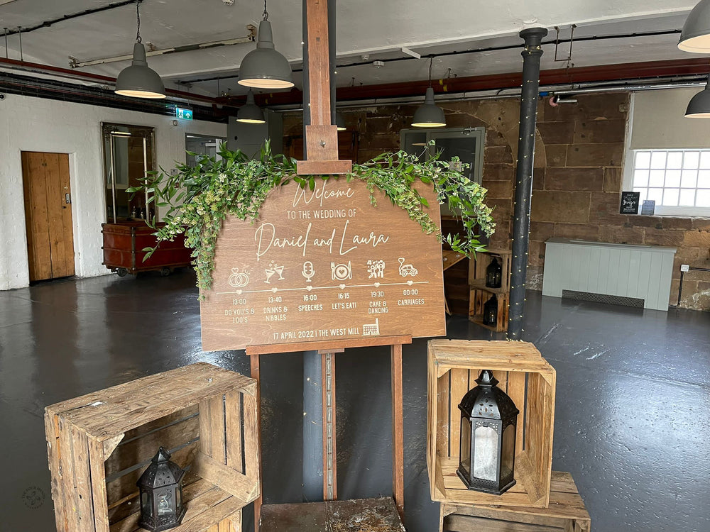 'The Whitley' Order of the Day Wedding Sign