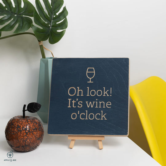 Oh look! It's wine o'clock